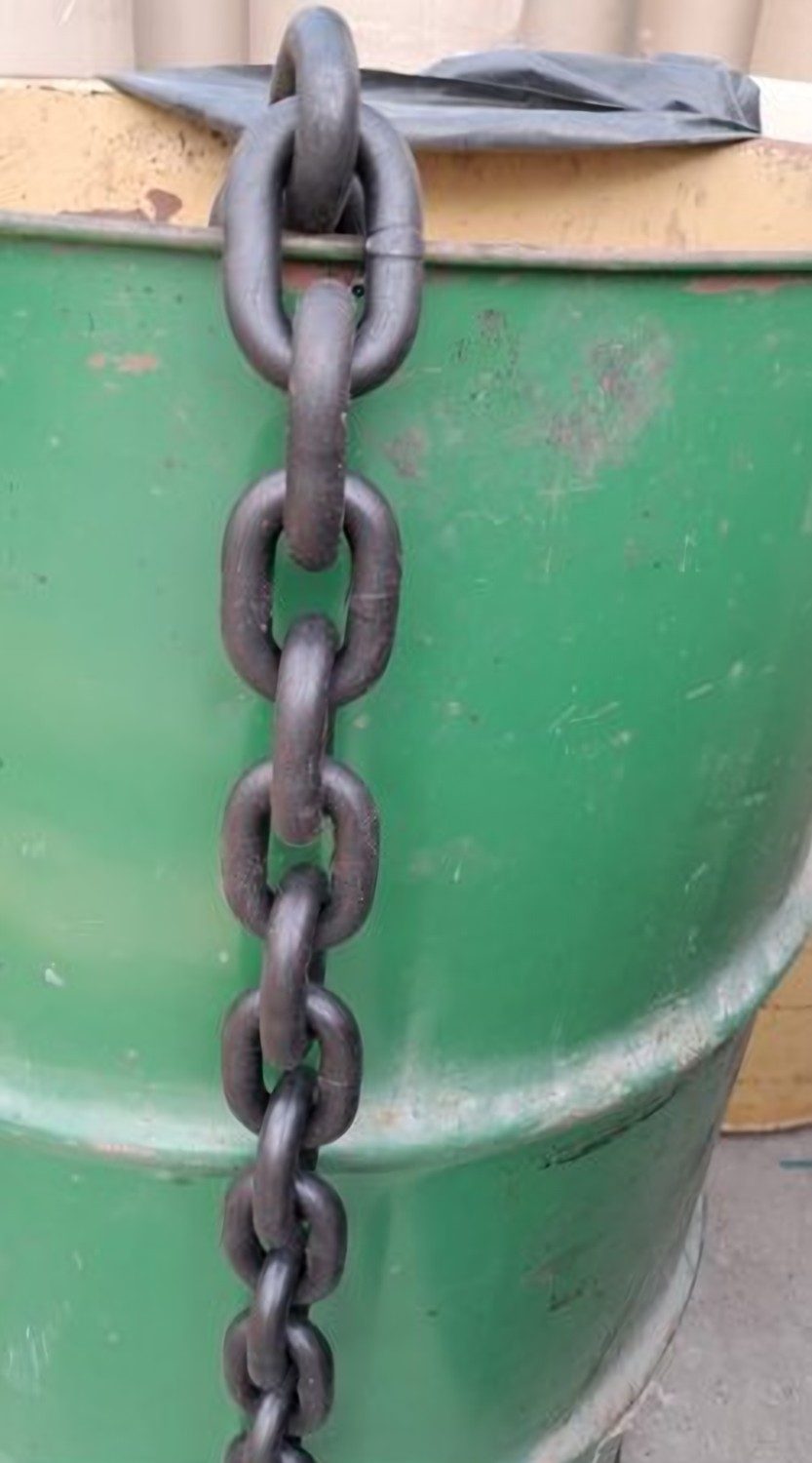 Load Chain 13 mm with Hooks (9 m) and Load Binder