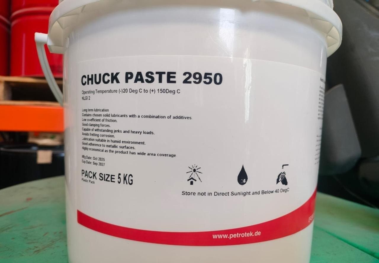 Chuck Paste 2950 (5 kg)
